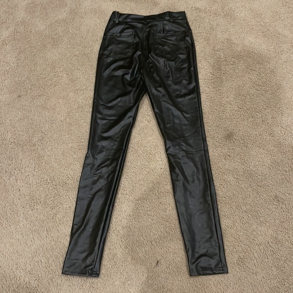 Shein leather pants - Picture 2 of 3